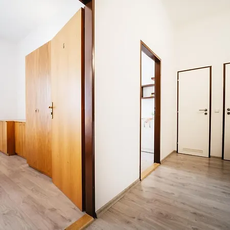 Lesak Hotel Chlum u Trebone