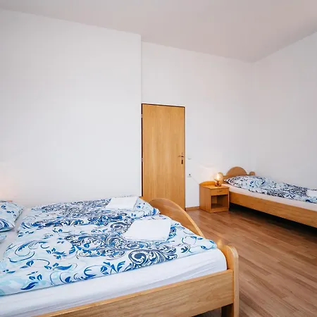 Lesak 特热博涅附近赫卢姆